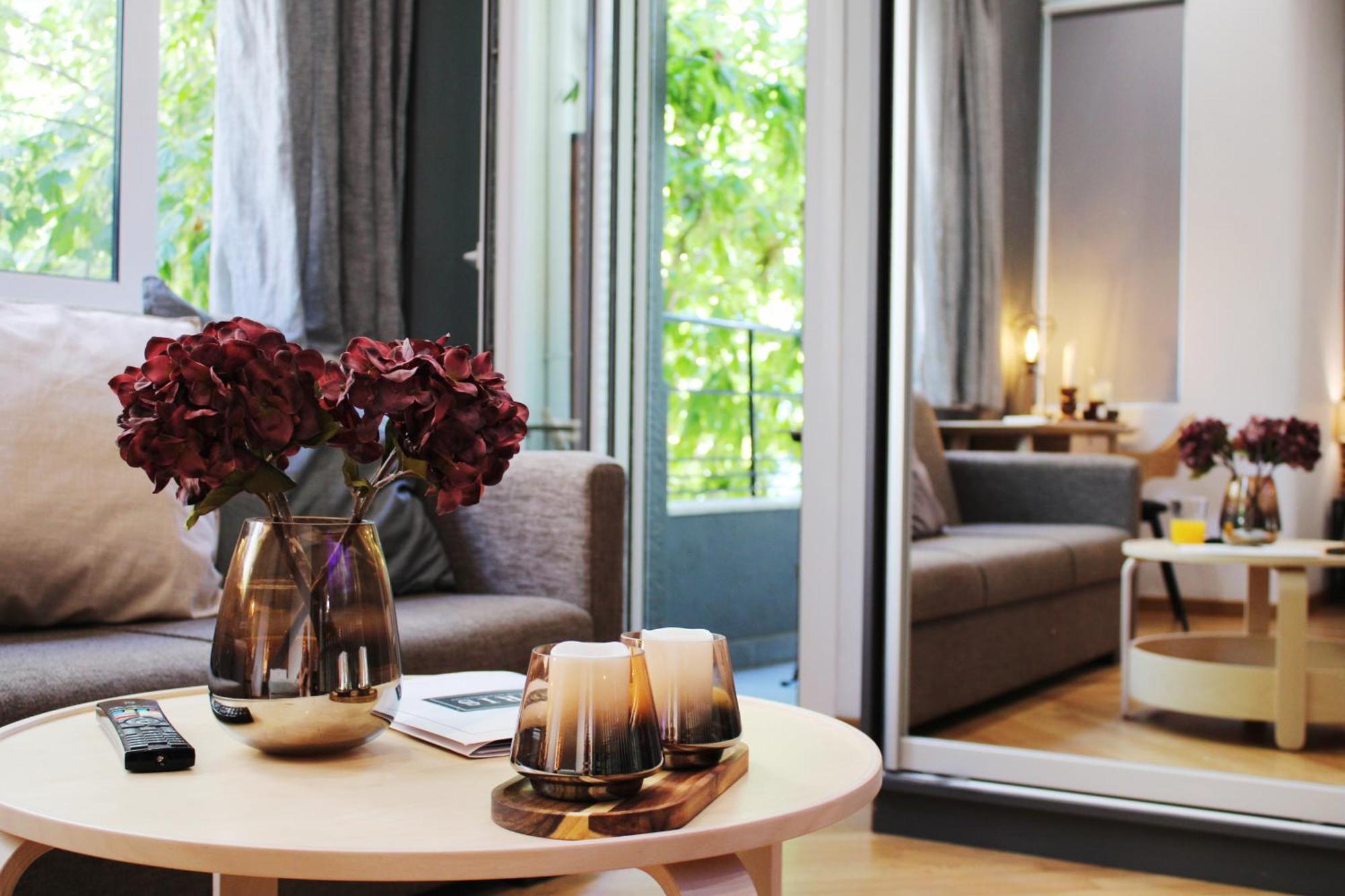 Deluxe Queen Suite